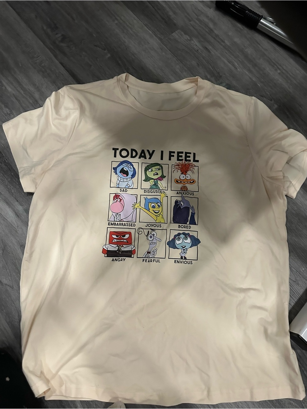 SHEIN Cream Graphic 'Today I Feel' Tank Top